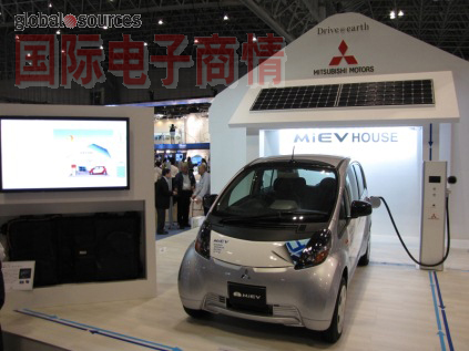 三菱(Mitsubishi)的“MiEV house”運(yùn)用了在網(wǎng)格或汽車之間轉(zhuǎn)移家用電源的概念。