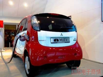 2012年度巴黎車展:三菱的i-MieV 車款配備高容量鋰離子電池與小型化、高輸出量電動馬達(dá)